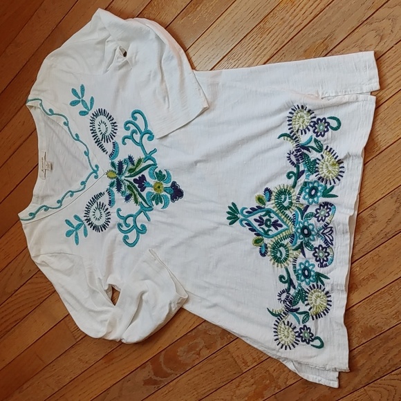 ♦️3 for $15 White Cotton Embroidered Casual Top - Picture 14 of 14